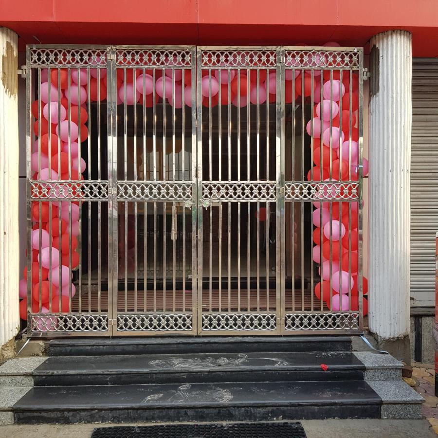 Hotel Wisdom Celebration Motihari Екстер'єр фото